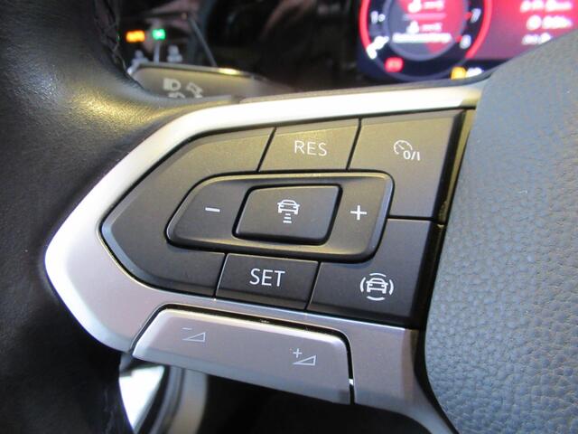 Volkswagen GOLF 1.0 TSI Life