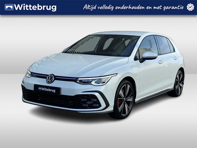 Volkswagen GOLF 1.4 eHybrid 245PK DSG GTE / 18" LMV / Digitale Cockpit / Stuur + Stoelverwarming / Parkeersensoren V+A P4