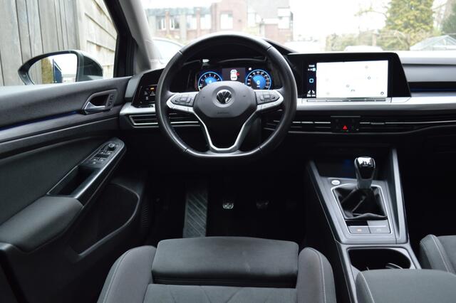 Volkswagen GOLF 1.5 TSI 150 pk Style Led Panorama Memory Virtual Acc CarPlay Pdc