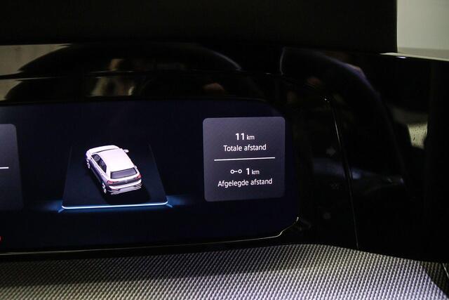 Volkswagen GOLF GTE 1.5 TSI eHybrid 272pk DSG Automaat Panoramadak, 360 camera, Adaptive cruise control, LED matrix koplampen, Stuurwiel verwarmd, Achteruitrijcamera