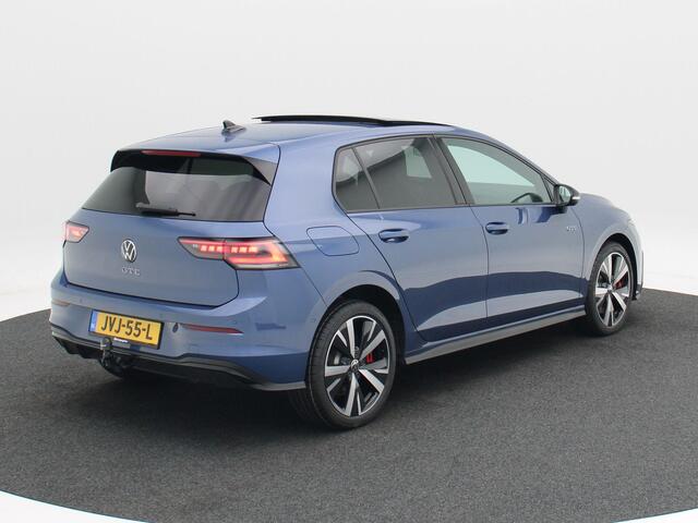 Volkswagen GOLF 1.5 TSi 272 Pk Automaat eHybrid GTE | Panoramadak | Matrix LED | Head-Up Display | Stoel- & Stuurverwarming | Stoel koeling | Camera | Draadloos Laden | Trekhaak | 23.682 Km!