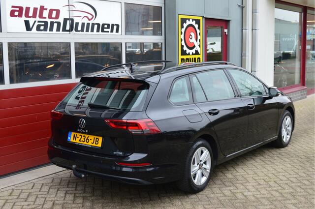 Volkswagen GOLF 1.5 eTSI Style O.a: Stoel+Stuurverw, Haak, Camera, Clima, Carplay, Etc. All-in prijs!
