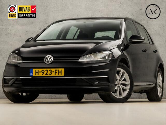 Volkswagen GOLF 1.0 TSI Sportline Automaat (APPLE CARPLAY, GROOT NAVI, STOELVERWARMING, GETINT GLAS, ALCANTARA, ADAPTIVE CRUISE, SPORTSTOELEN, LM VELGEN, PARKEERSENSOREN, NIEUWSTAAT)