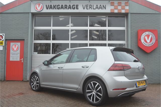 Volkswagen GOLF 1.5 TSI Comfortline Pano/camera/navi/DAB