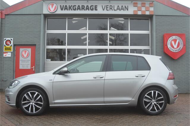 Volkswagen GOLF 1.5 TSI Comfortline Pano/camera/navi/DAB