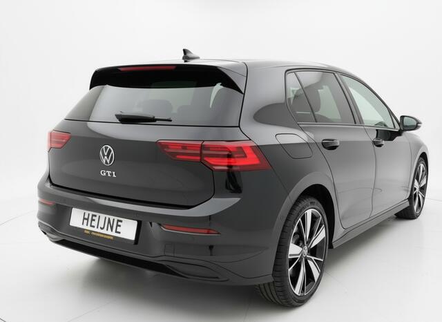 Volkswagen GOLF GTE 245PK DSG HYBRID SPORT CAMERA/CARLPAY/IQ-LIGHT/SFEERVERL.