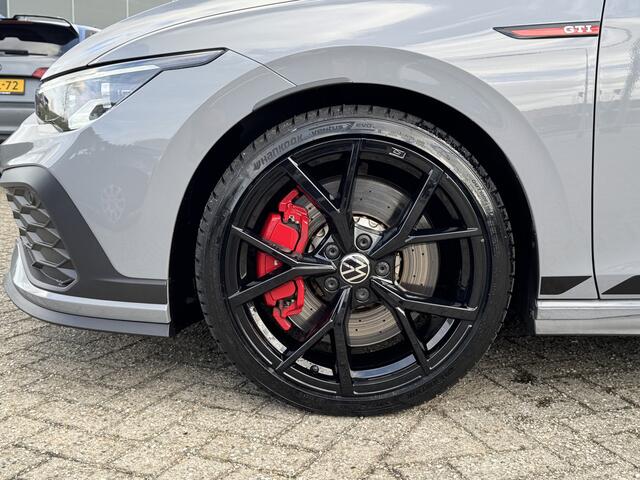 Volkswagen GOLF 8 GTI Clubsport 2.0 TSI 300pk DSG / Aut. IQ Light Harman Kardon Panoramadak 19" !!!