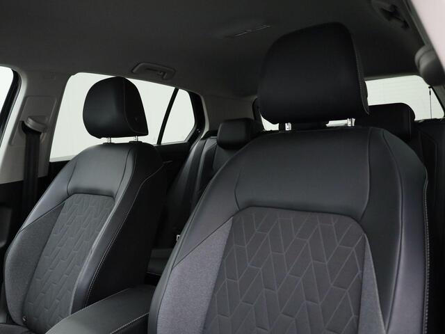 Volkswagen GOLF 1.5 eTSI 150pk DSG Goal · Camera · Navigatie · Trekhaak · Apple/Android Car Play · Stoelverwarming · Garantie t/m 09-04-2027