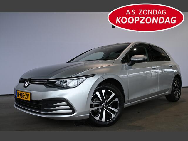 Volkswagen GOLF 1.0 TSI United Business Navigatie Carplay LED Stuur/Stoelverwarming RIjklaarprijs Inruil Mogelijk!