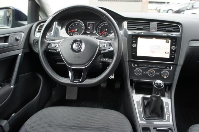 Volkswagen GOLF 1.5 TSI Executive-pakket TREKH/NAVI/ADAPTIEF-CRUISE PERFECTE STAAT