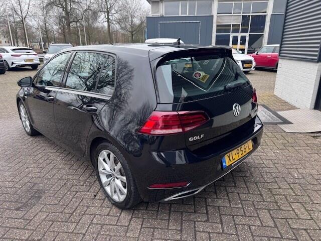 Volkswagen GOLF 1.5 TSI Highline 150 Pk Navi. Appel Carplay.