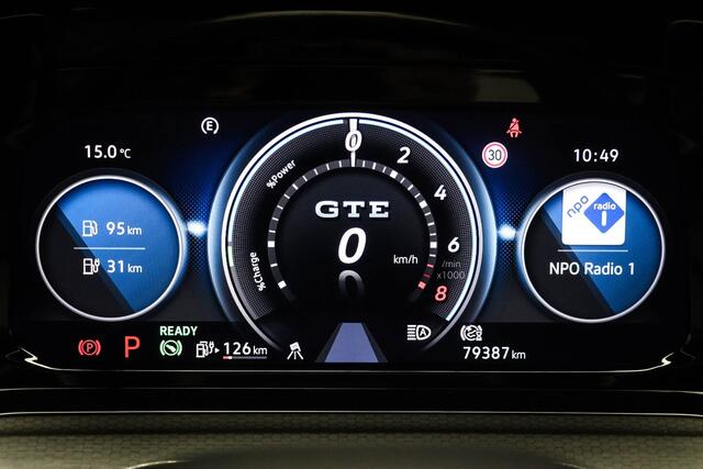 Volkswagen GOLF 1.4 eHybrid GTE | WINTER / ASSISTENTIE- PACK | IQ LIGHT | PANORAMADAK | CAMERA | 18"