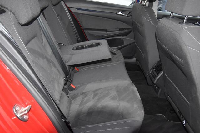 Volkswagen GOLF Variant 1.0 TSI Life Business , VIRTUAL COCKPIT , A UITRIJ CAM , LED KOPL , ST+STUUR VERW ,