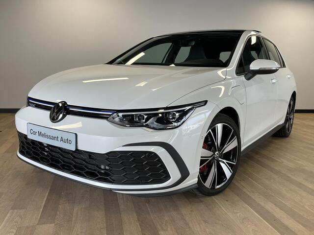 Volkswagen GOLF 1.4 eHybrid 245pk PANO/KEYLESS/DCC/CAMERA