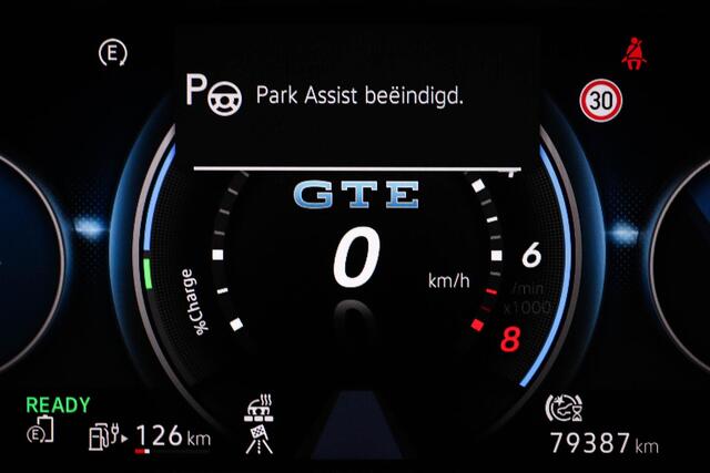Volkswagen GOLF 1.4 eHybrid GTE | WINTER / ASSISTENTIE- PACK | IQ LIGHT | PANORAMADAK | CAMERA | 18"