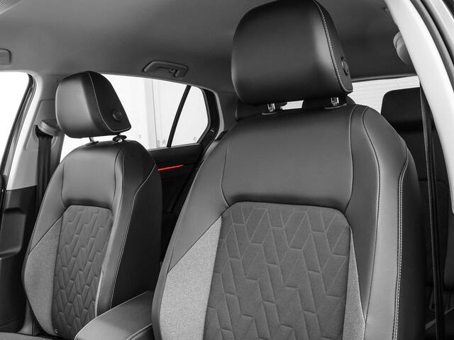 Volkswagen GOLF 1.5 eTSI 150pk DSG Goal · Camera · Wegklapbare Trekhaak · Apple/Android Car Play · Stoel&- Stuurverwarming · 16'' Inch ·