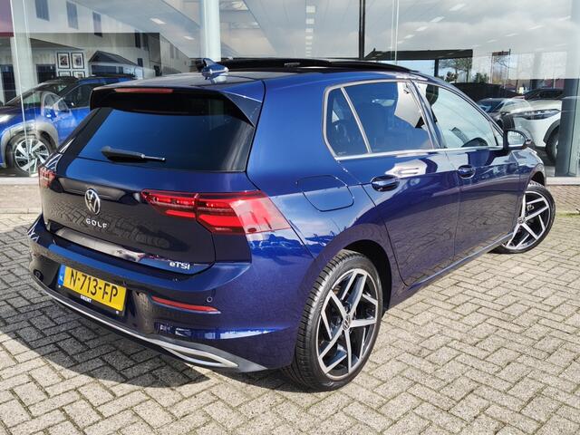 Volkswagen GOLF 1.5 eTSI Style | El. Schuif/Kanteldak | Navi | 360 camera | Sens