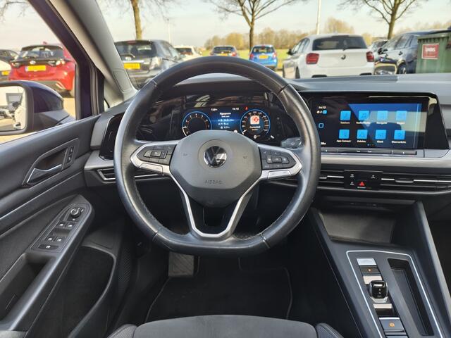 Volkswagen GOLF 1.5 eTSI Style | El. Schuif/Kanteldak | Navi | 360 camera | Sens