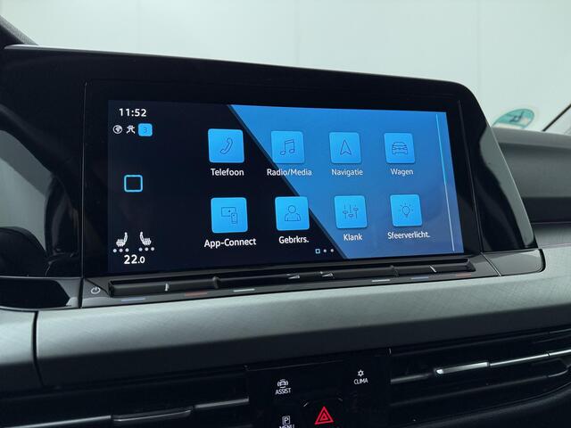 Volkswagen GOLF 1.0 eTSI Life | 110 PK | Automaat | Trekhaak | Voorstoelen verwarmd | Apple Carplay/Android Auto |
