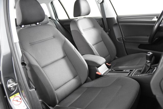 Volkswagen GOLF Variant 1.0 TSI Comfortline *1ste Eigenaar*Navigatie*Trekhaak*