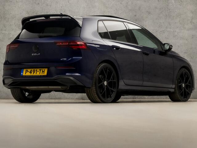 Volkswagen GOLF 1.5 TSI Sport 150Pk Automaat (SCHUIFDAK, APPLE CARPLAY, IQ LIGHT, STUUR/STOELVERWARMING, MEMORY SEATS, CAMERA, SFEERVERLICHTING, GETINT GLAS, KEYLESS, NIEUWSTAAT)