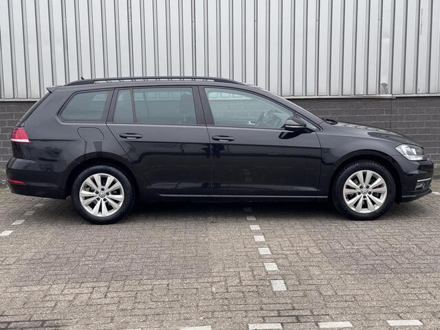 Volkswagen GOLF Variant 1.0 TSI Comfortline Automaat | ACC | AppleCarPlay