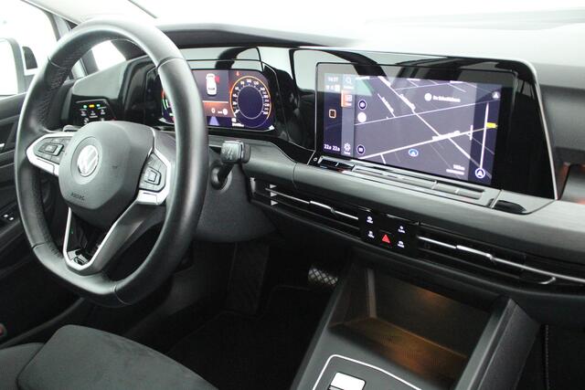Volkswagen GOLF 1.4 204pk eHybrid Style Oryxwit Panoramadak Trekhaak Camera DCC Keyless Virtual Cockpit Navigatie