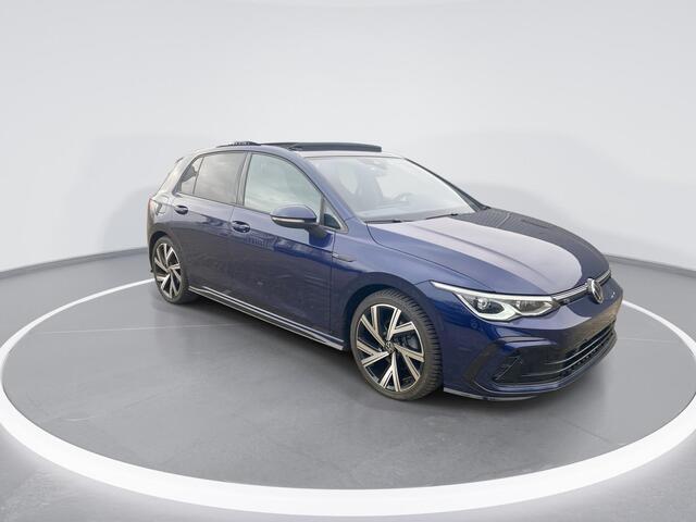 Volkswagen GOLF 1.5TSI/130PK R-Line · Panoramadak · Camera · Apple/Android Car Play · Navigatie · Stoel- & Stuurverwarming