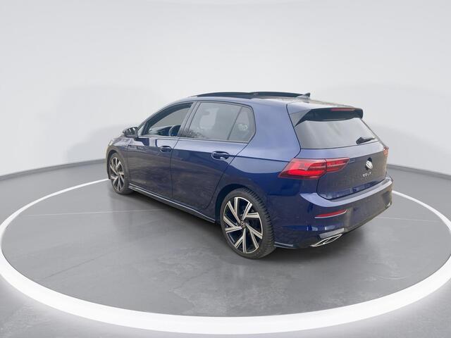 Volkswagen GOLF 1.5TSI/130PK R-Line · Panoramadak · Camera · Apple/Android Car Play · Navigatie · Stoel- & Stuurverwarming