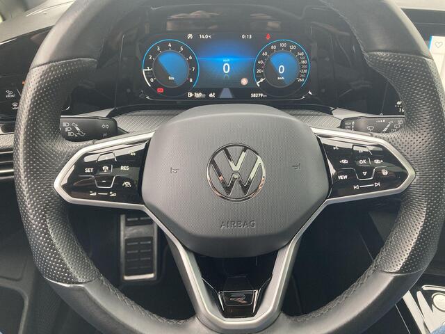 Volkswagen GOLF 1.5TSI/130PK R-Line · Panoramadak · Camera · Apple/Android Car Play · Navigatie · Stoel- & Stuurverwarming