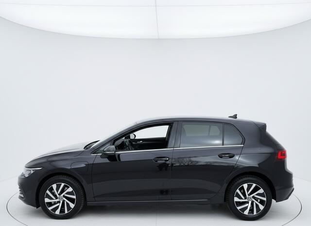 Volkswagen GOLF 1.4 eHybrid 204PK DSG STYLE CAMERA/NAVI/IQ-LIGHT