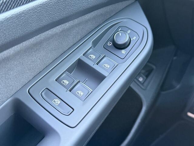 Volkswagen GOLF 1.5 eHybrid GTE 272pk | Led IQ | Mistlampen | Head up | Dode hoek | Rijklaar incl. garantie