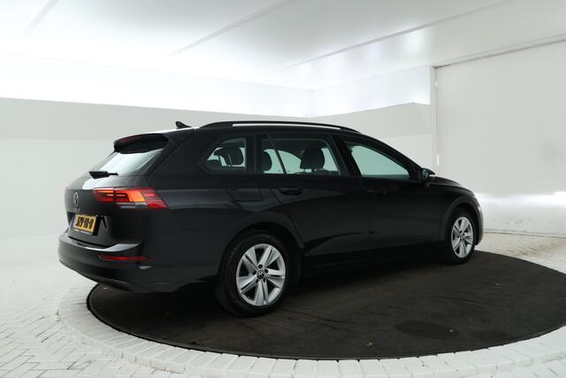 Volkswagen GOLF 2.0 TDI Life Business Automaat, Navigatie,