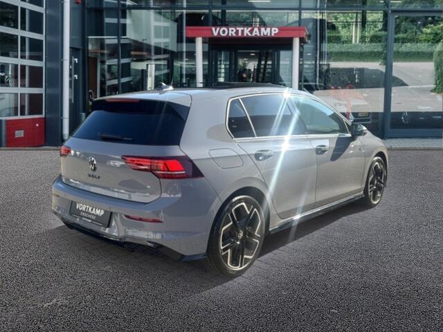Volkswagen GOLF 1.5 eTSI R-LINE PANO-DAK/CAMERA/ACC/STOEL+STUURVERW