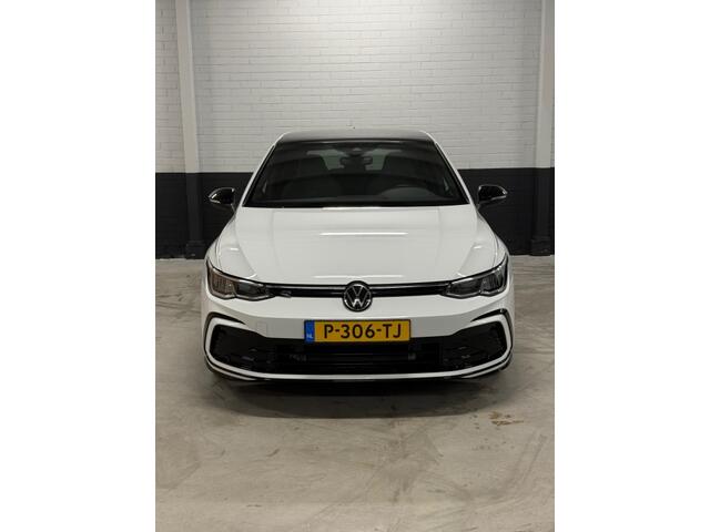 Volkswagen GOLF 1.5 eTSI 2x R-Line!! Pano, iQ Drive, Stuurvw