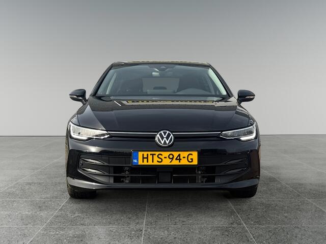 Volkswagen GOLF 1.5 204pk eHybrid Life Edition Zijruiten achter en achterruit getint | Navigatie 'Discover' | Achteruitrijcamera 'Rear View'