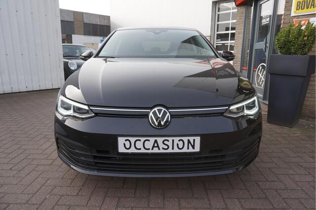 Volkswagen GOLF 1.5 TSI Life Business
