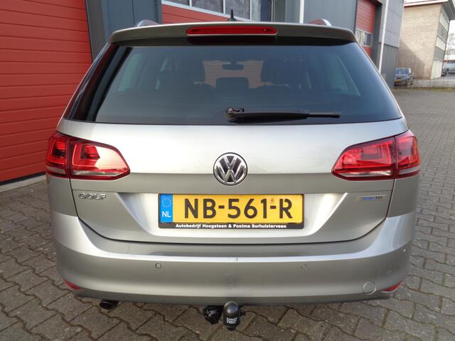 Volkswagen GOLF Variant 1.6 TDI Connected Series 110PK Navi Clima Cruise LMV Trekhaak half-Leer NL-Auto