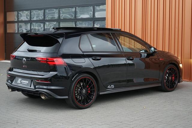 Volkswagen GOLF 2.0 TSI GTI CLUBSPORT 45 EDITION Panodak Akra IQ Head up H&K ACC