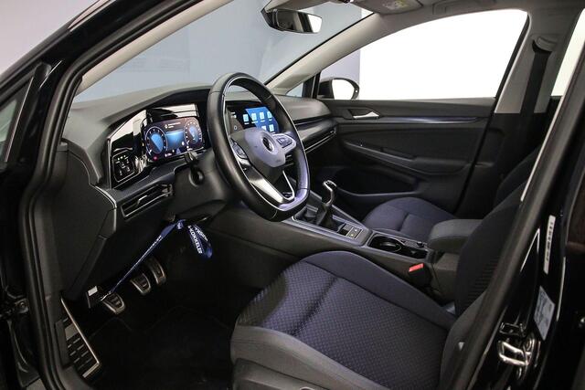 Volkswagen GOLF Life 1.5 TSI 150pk Adaptive cruise control, Parkeersensoren, Navigatie, LED koplampen, Stuurwiel verwarmd, App connect, DAB, Radio, Airco, Bluetooth