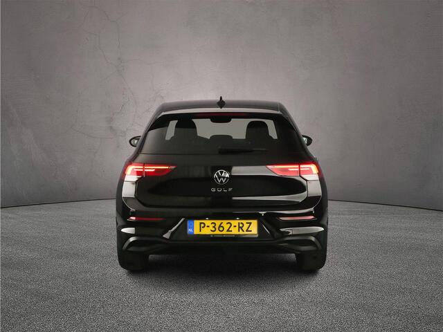 Volkswagen GOLF Life 1.5 TSI 150pk Adaptive cruise control, Parkeersensoren, Navigatie, LED koplampen, Stuurwiel verwarmd, App connect, DAB, Radio, Airco, Bluetooth