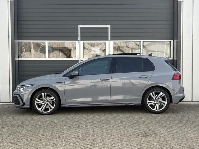 Volkswagen GOLF VIII 1.5 eTSI 110kW R-Line DSG | Pano | LED | Navi | Climate | Camera | Parkeer sensoren |