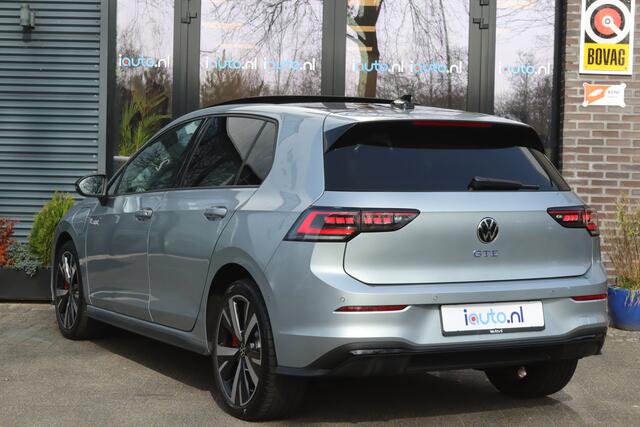 Volkswagen GOLF 1.5 eHybrid 272pk GTE Black Style Pano/Leder/IQ.Light/360/Head-up/DCC/Keyless/Elek. stoel+mem/Dodehoek/Trekhaak wegkl.
