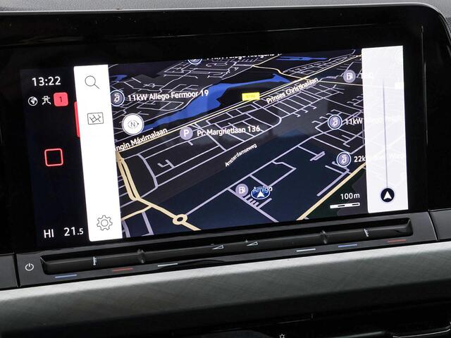 Volkswagen GOLF 1.0 eTSI 110pk DSG Life · Camera · Apple/Android Car Play · P-Sensoren · Sfeerverlichting · Keyless · Dodehoek Detectie · 16'' Inch ·