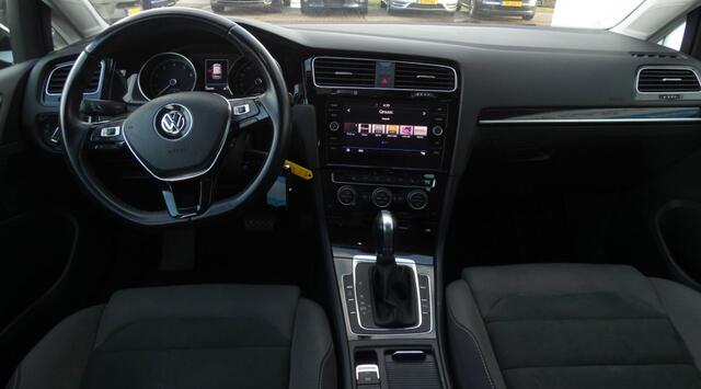 Volkswagen GOLF 1.5 TSI HIGHLINE DSG,Navi,Camera,ACC,Stoelverw