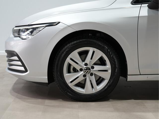 Volkswagen GOLF 1.0 eTSI 110pk DSG Life Business Navigatie Ergo stoelwarming Clima Acc