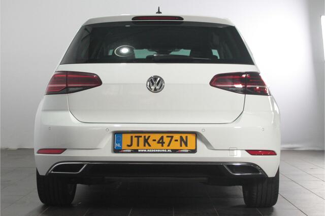 Volkswagen GOLF 1.5 TSI Highline - Navi / Camera / Dodehoek / ErgoComfort