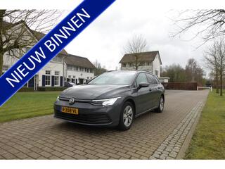 volkswagen-golf-variant-1.0-tsi-lif