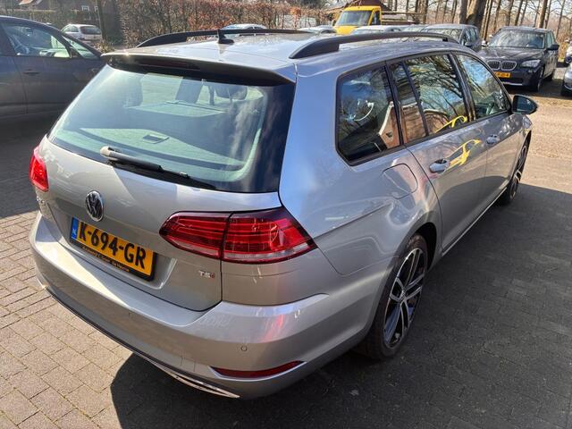 Volkswagen GOLF 1.0 TSI ADAP.CRUISE/CLIMA/ ZEER NETJES