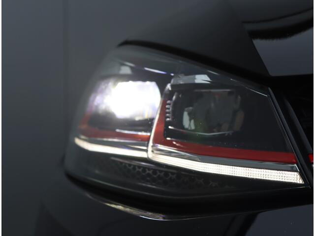 Volkswagen GOLF 2.0 TSI GTI Performance | NL-auto | Keyless | Dynaudio | Virtual